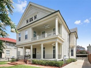 5215 Prytania St #A, New Orleans, LA 70115