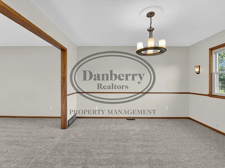 3018 Gleneagle Dr — Photo 16