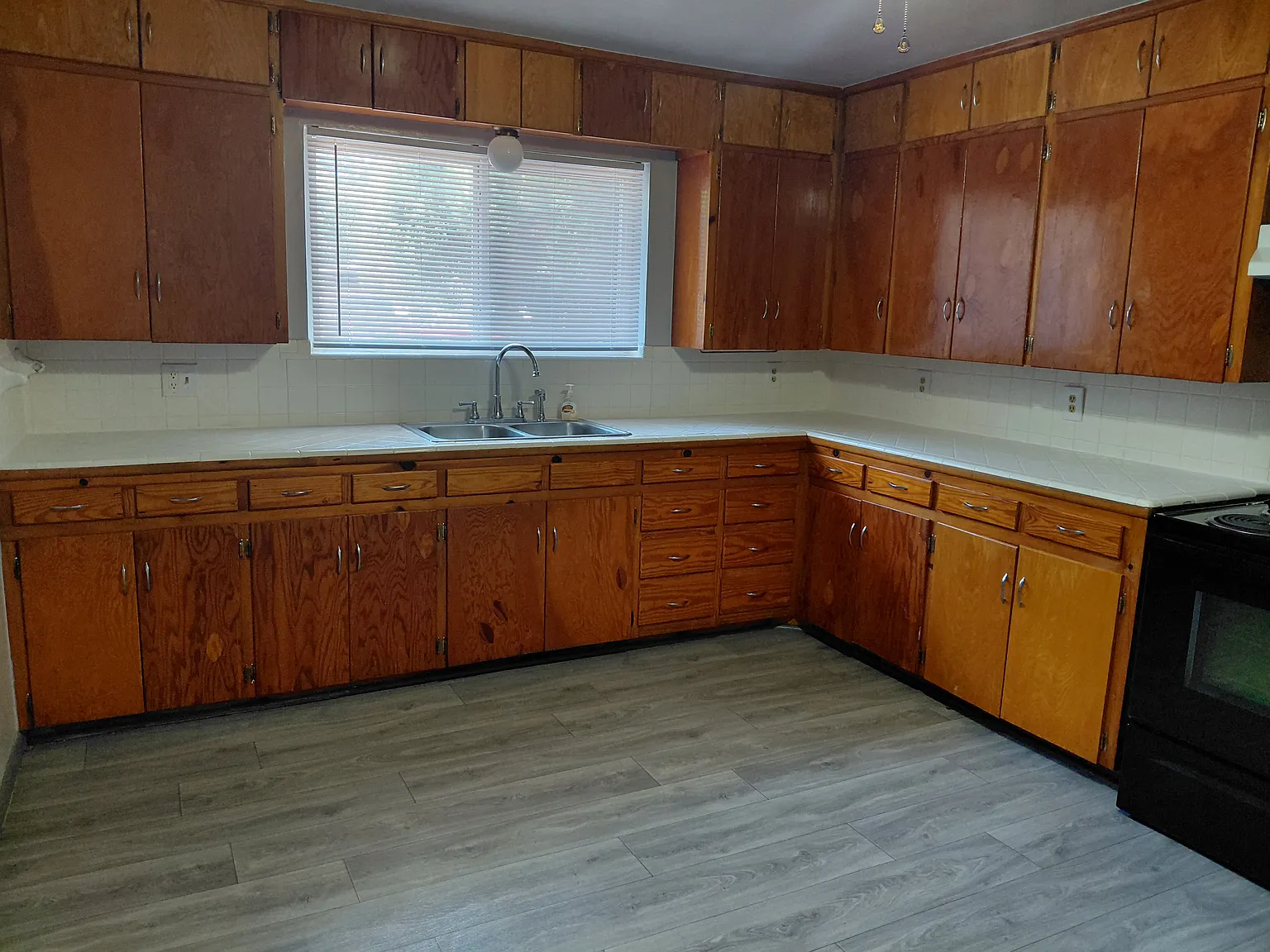 2 bed, 1044 sqft, $1,050 — Photo 4