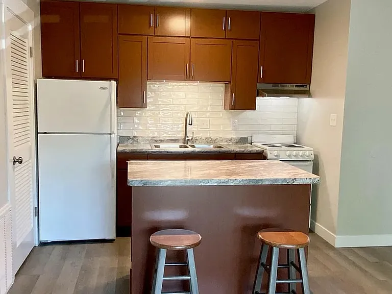 2275 N Cable Rd #178 — Photo 2