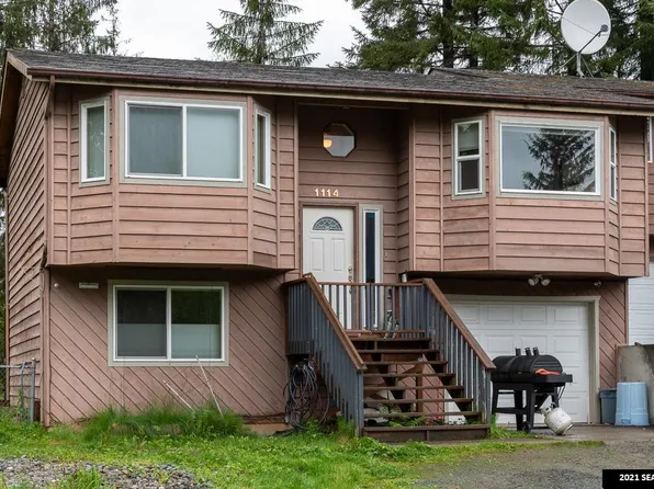 1114 Slim Williams Way, Juneau, AK 99801
