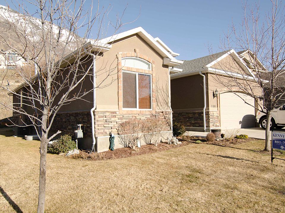 1st image of 9186 N Hillside Dr