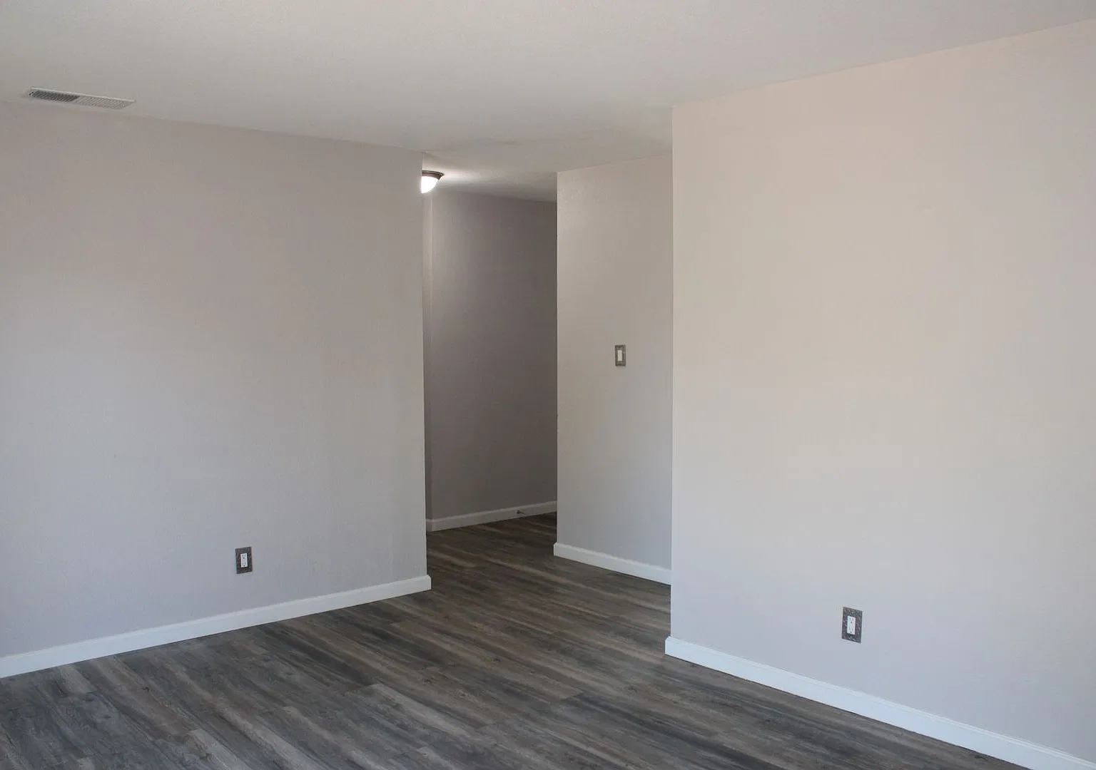 Abbottford Way 10404 — Photo 3