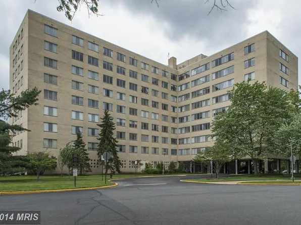 6621 Wakefield Dr APT 219, Alexandria, VA 22307