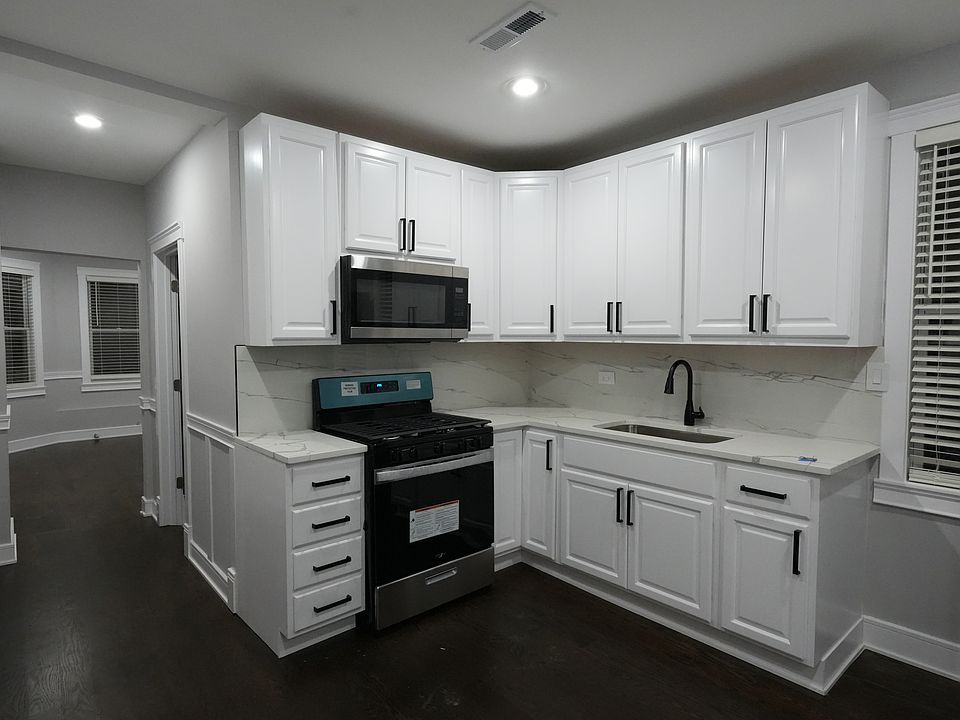 1st image of 4140 N Bernard St Unit 1