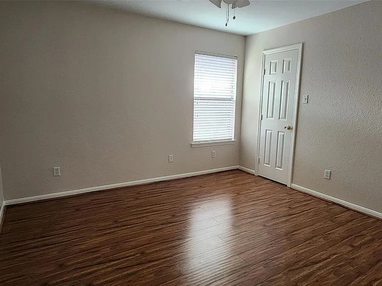 9710 Fieldbloom Ln — Photo 19