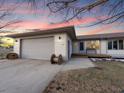 203 S West Ave, Crooks, SD, 57020