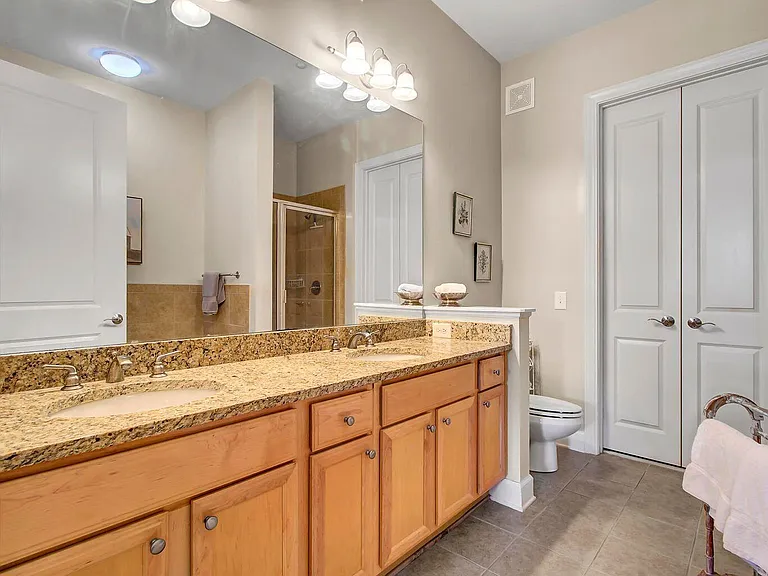 125 Pier View St #205 — Photo 21