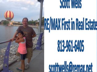 1524 Brooksbend Dr, Zephyrhills, FL 33543