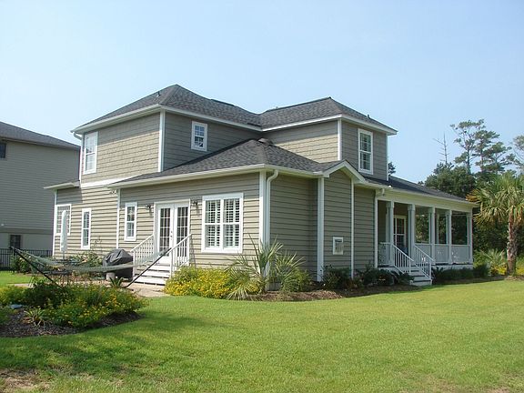 Rear Exterior & Patio