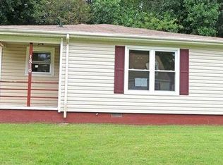 1810 Freeman St, Hopewell, VA 23860