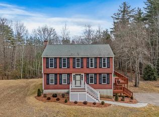 6 Kristopher Ln, Raymond, NH 03077