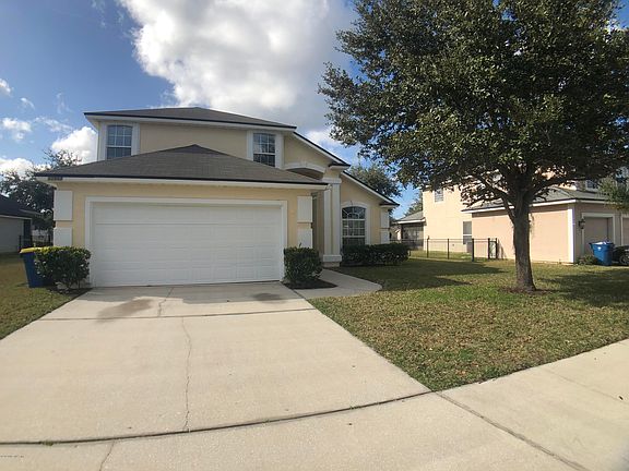 2nd image of 13952 Fish Eagle Dr E