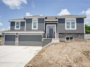 9200 NE 117th Ter, Kansas City, MO 64157