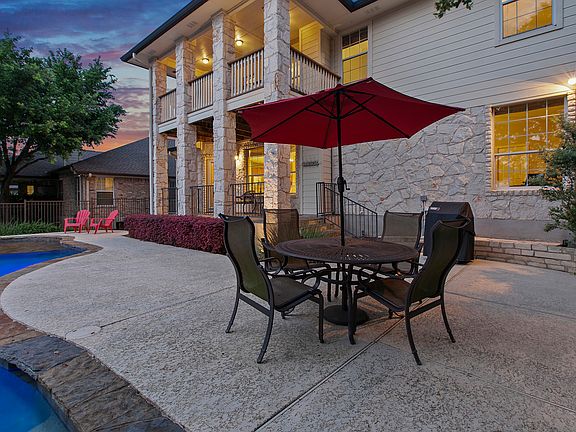 4th image of 10900 Quarry Oaks Trl