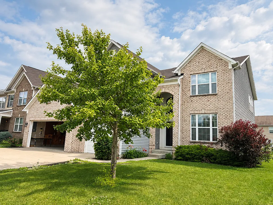 7827 Hedgehop Dr