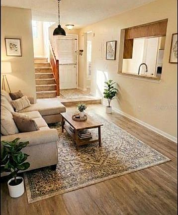 5th image of 6050 SCOTCHWOOD GLEN #105