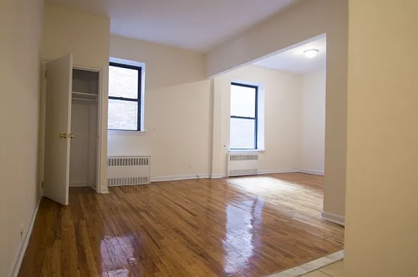 Rented by Citi Habitats | media 7