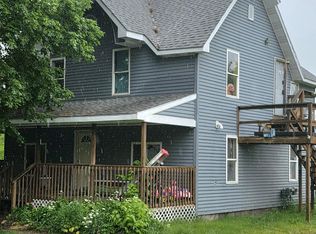 122 John St, Lyons, MI 48851