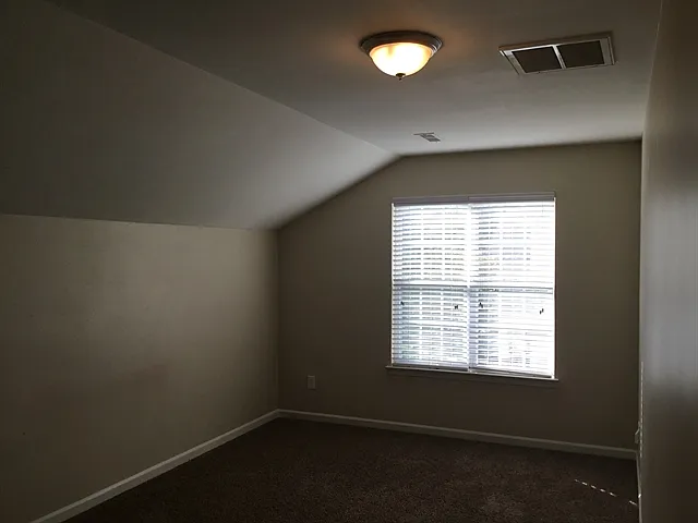 1202 Haden Dr — Photo 15
