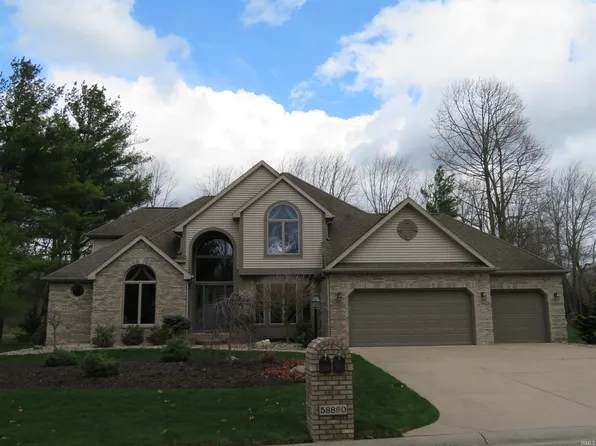 58860 River Forest Dr, Goshen, IN 46528