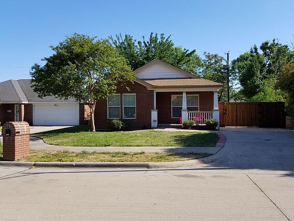 Front View of Home