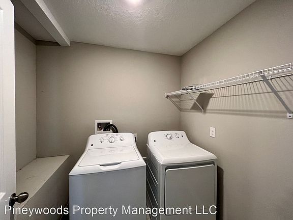 5th image of 9413 Channing Hill Dr