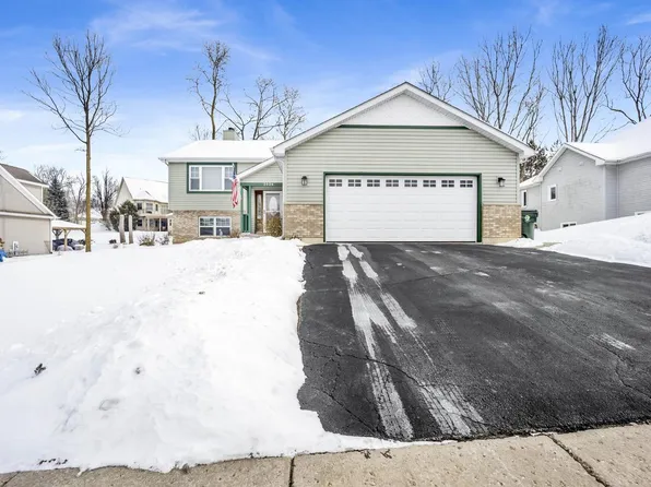 2026 Matthew AVENUE, Twin Lakes, WI 53181
