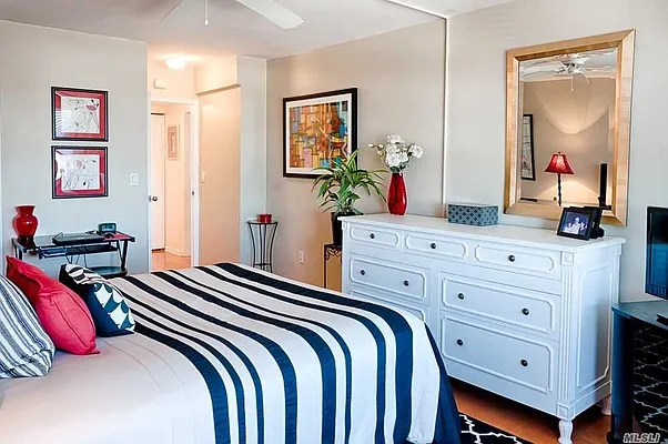 Sold by Charles Rutenberg Realty, Inc. | media 23