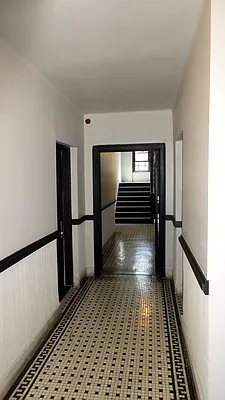 Rented by RC REAL ESTATE OF NEW YORK | media 89