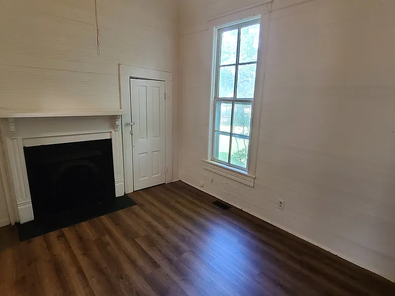 774 Macon Ave — Photo 26