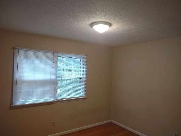 732 N Harrison Ave — Photo 14