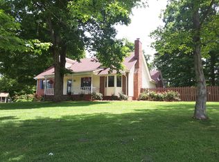 524 Tyler Ct, Cottontown, TN 37048