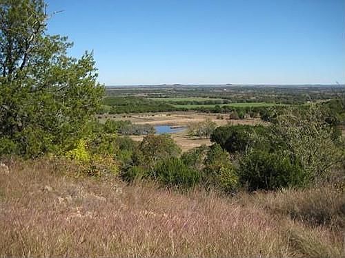 1st image of 420 Cross Timbers Ln