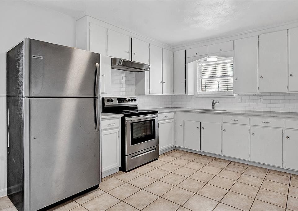 1st image of 308 Hilltop Ave #A