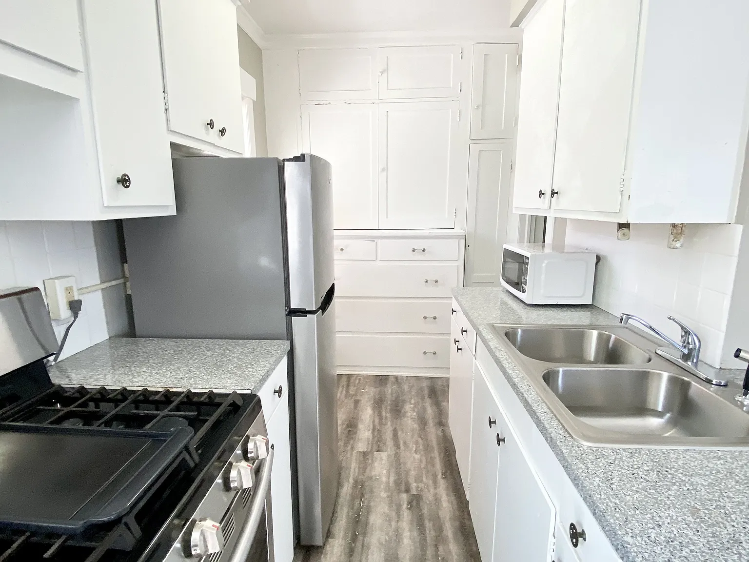 Studio apartment — Photo 3