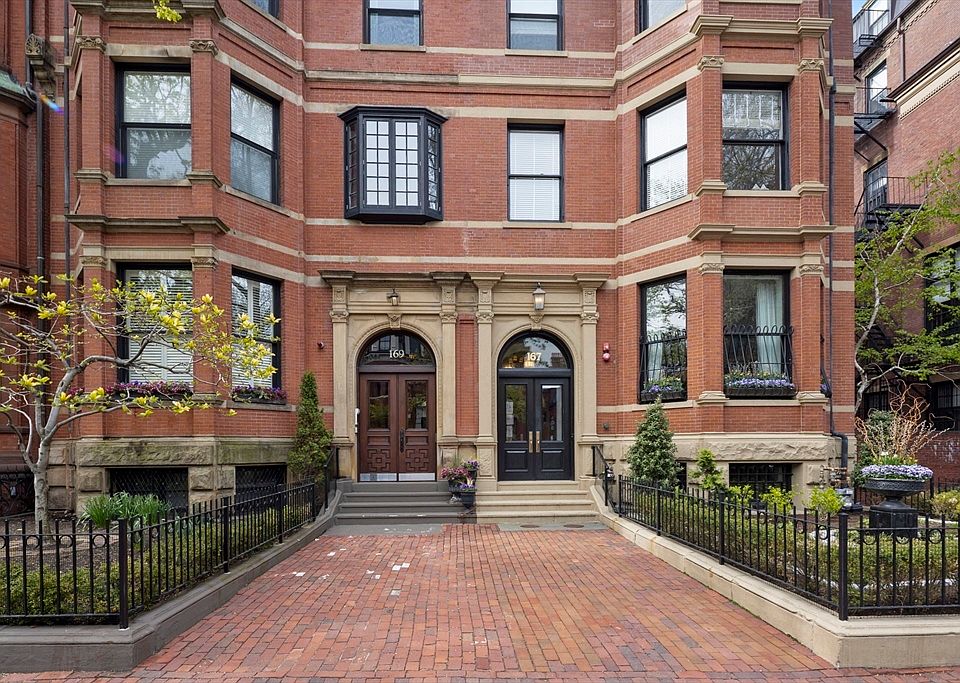 1st image of 167 Marlborough St APT 1