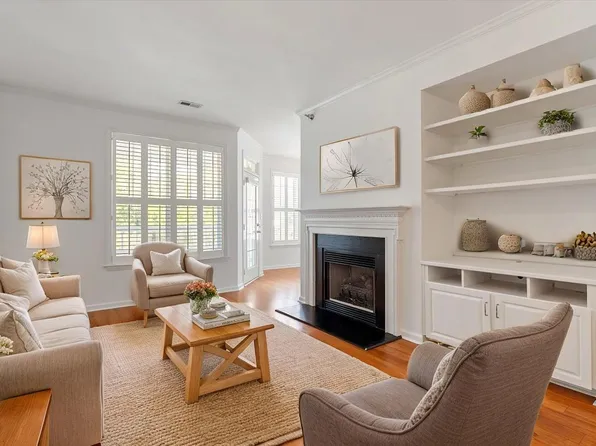 1721 Tiffany Bay Ct Unit 301, Raleigh, NC 27609