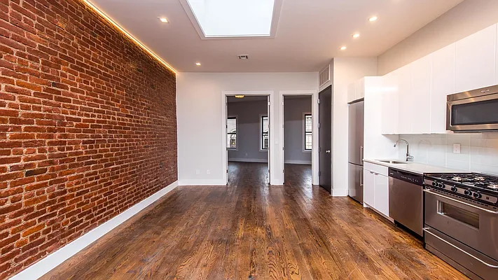 Rented by Nooklyn NYC LLC | media 9
