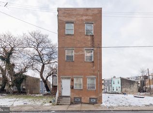 2746 N 15th St, Philadelphia, PA 19132