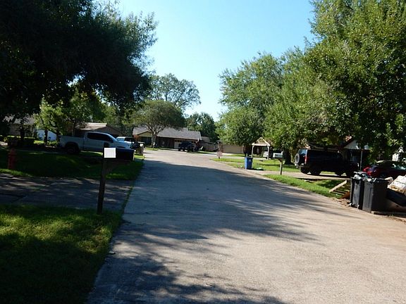 4th image of 3214 Teakwood Cir