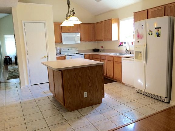 3rd image of 3971 Sarasota Springs Dr