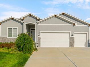 10617 N Fisk Ave, Kansas City, MO 64154