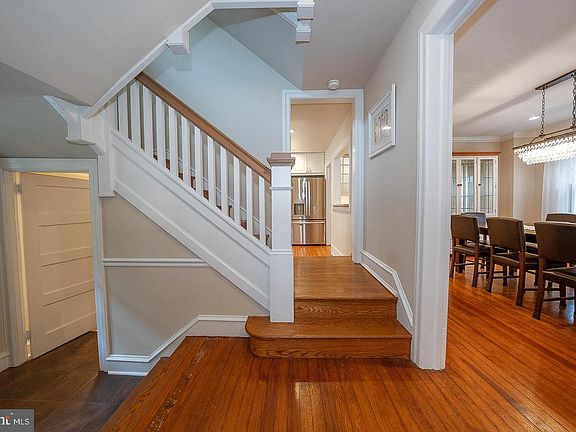 5th image of 124 Grandview Rd