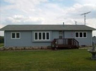 6611 W Lyon Creek Rd, Junction City, KS 66441