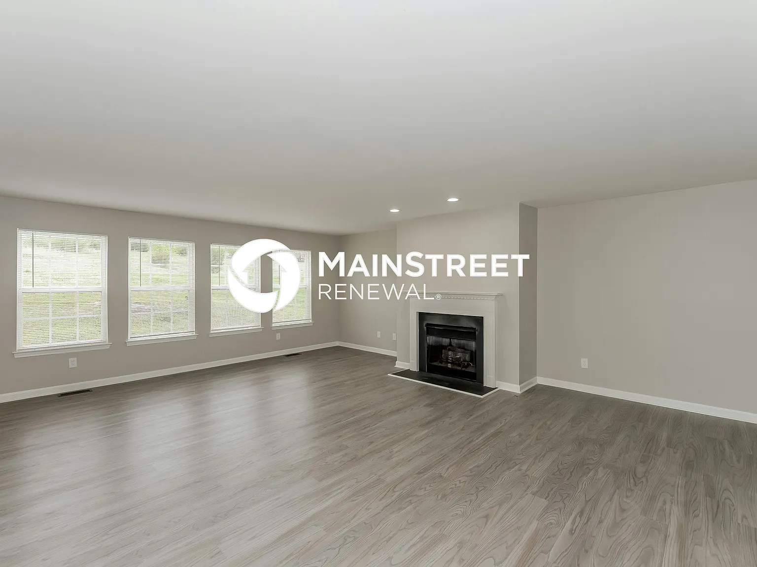 1012 Blairfield Dr — Photo 4