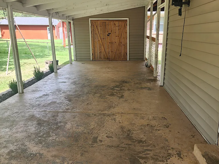 213 Ramsey Ln — Photo 11