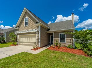 421 Thoroughbred Dr, Moncks Corner, SC 29461
