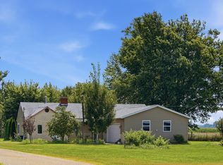 1168 Corregidor Rd, Amboy, IL 61310