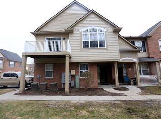 47599 Pembroke Dr, Canton, MI 48188